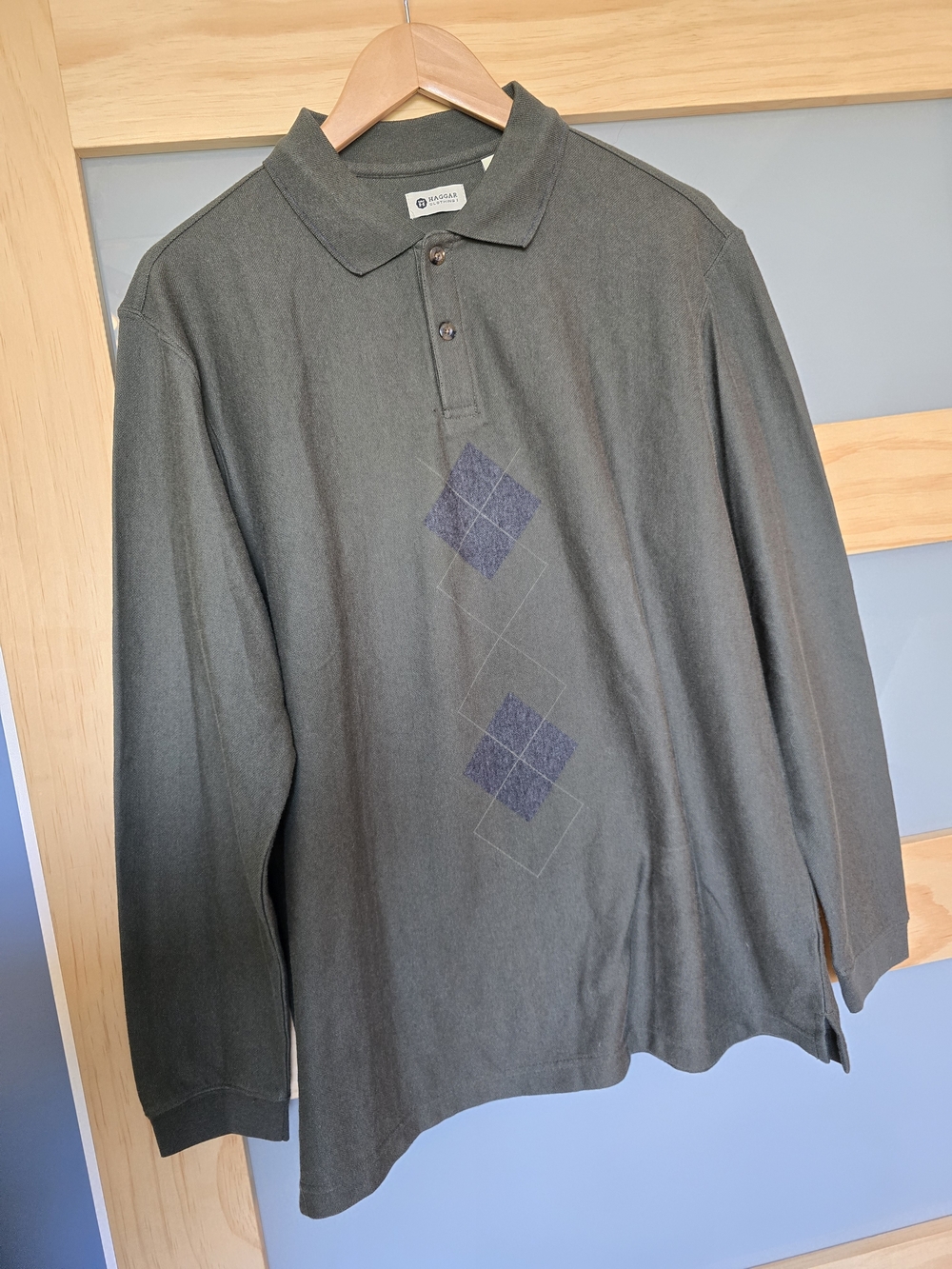 Haggar Olive Green Long-Sleeve Polo with Navy Argyle